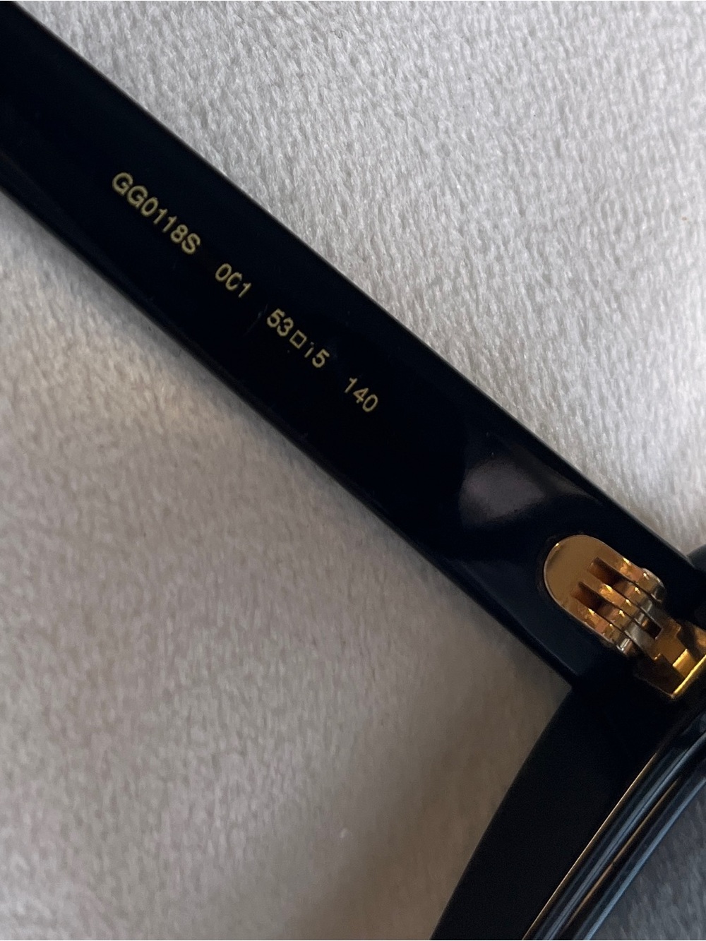Gucci Black Women's Cat-Eye Sunglasses with Gold Logo - Picture 4 of 5